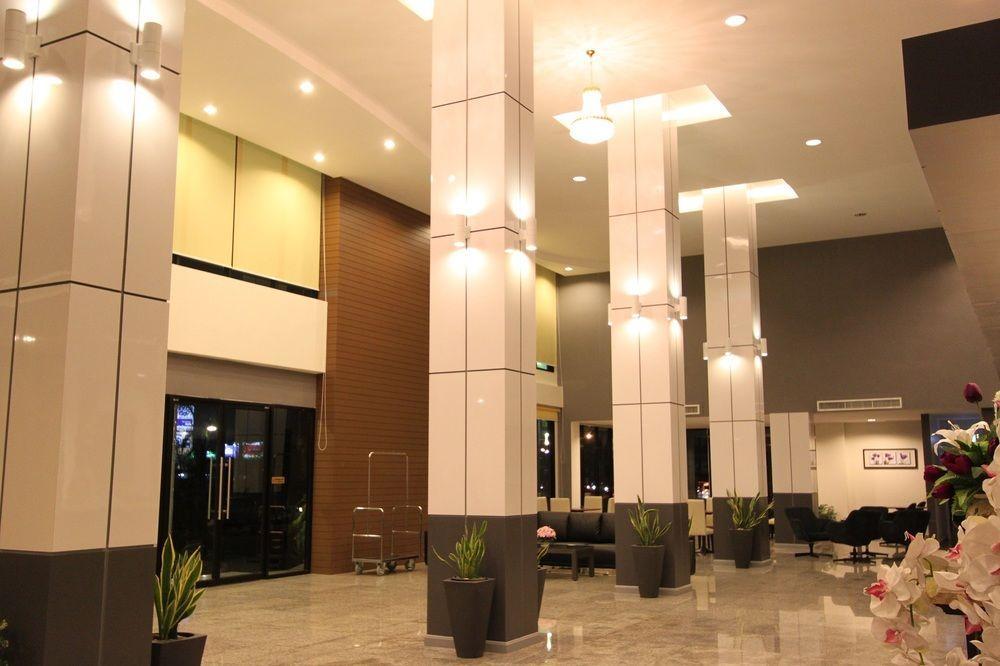 S Tara Grand Hotel Surat Thani Eksteriør billede