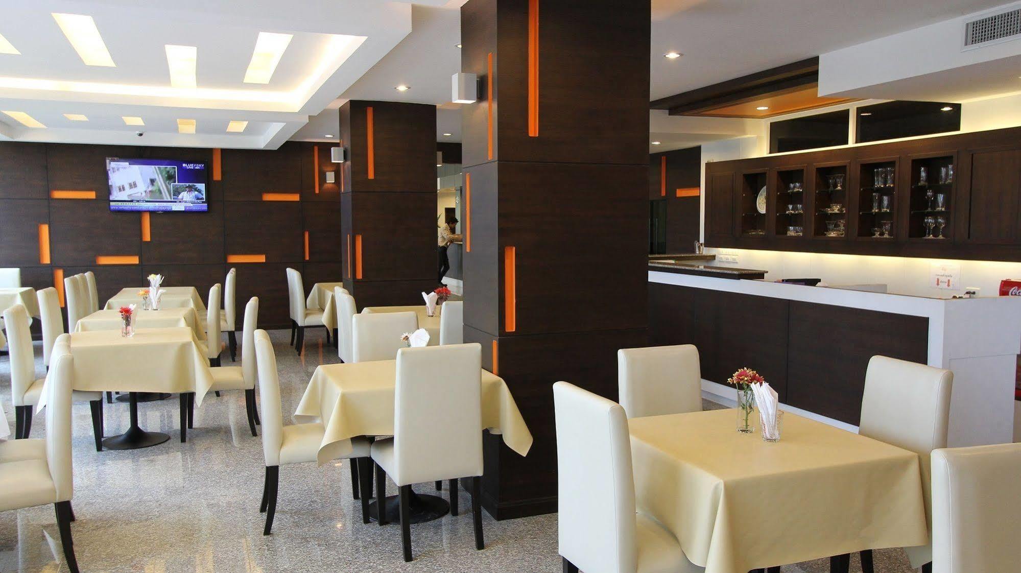 S Tara Grand Hotel Surat Thani Eksteriør billede